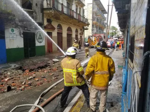 Control de incendios y de abejas africanizadas, mayor actividad bomberil durante 2020