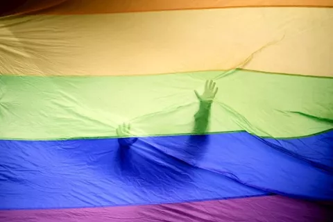 Un intento por frenar el matrimonio gay en Costa Rica genera violencia en el Congreso