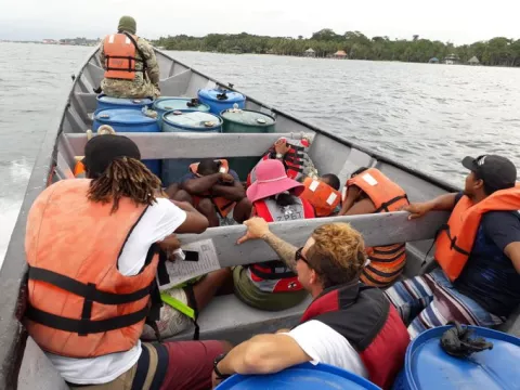 Retienen a 18 personas violando la cuarentena en Playa Palo, Bocas del Toro