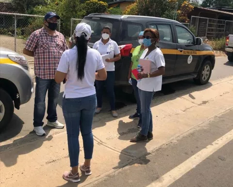 Salud orienta a productores de El Barrero para evitar contagios del COVID-19