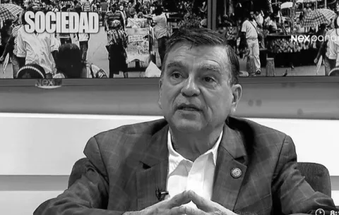 Muere gigante de la sociología, Marco Gandásegui hijo