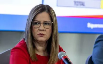 Dos asesores del Comité COVID-19 meditan renunciar, ministra Rosario Turner dice que no lo aceptará