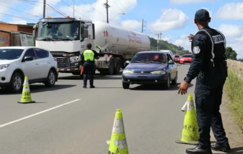 Policía de Tránsito coloca 2,752 boletas  por exceso de velocidad en la ciudad capital, en plena cuarentena