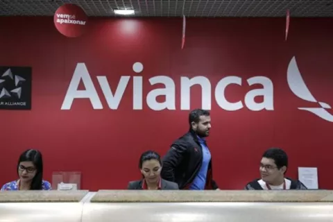 Avianca deberá pagarle el salario  a 655 trabajadores en Perú