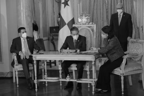Ajustes en el Gabinete 2020: ¿cómo el Turandot de Puccini?