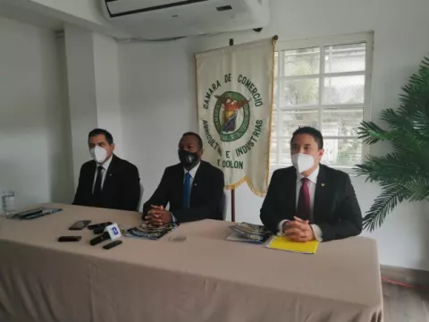 Cámara de Comercio de Colón presenta propuesta para activar las empresas medianas y pequeñas del país