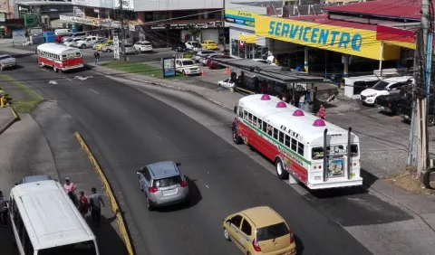 Urge reducir la contaminación por el transporte en Panamá
