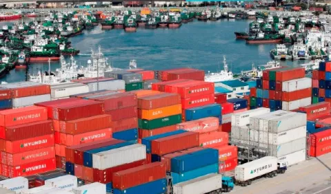El superávit comercial surcoreano cayó un 78.8% durante  mayo 