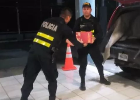En menos de 48 horas, se realizan tres  decomisos de licor en la frontera tico-panameña