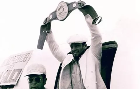 Roberto Durán recuerda su calurosa bienvenida, a 40 años de su triunfo ante Sugar Ray Leonard