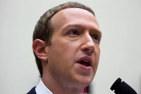 Mark Zuckerberg no va a censurar a Donald Trump en Facebook tras las protestas de sus empleados