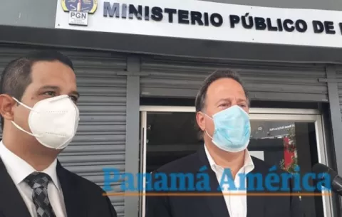 Expresidente Juan Carlos Varela se presentó ante el  Ministerio Público presionado por el caso Odebrecht