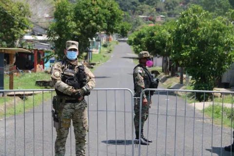 Autoridades de salud levantan el cerco sanitario en Koskuna, Veracruz