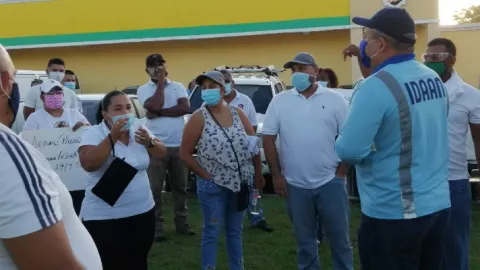 Residentes de nueve barriadas de La Chorrera exigen el suministro de agua potable