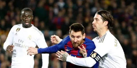 Liga española no descarta a los aficionados en los estadios