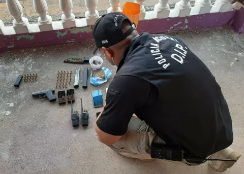 Arrestos, decomiso de armas y drogas en operativos en La Chorrera y Arraiján