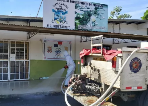 Control sanitario en el corregimiento de Pedregal en David, por aumento del coronavirus 