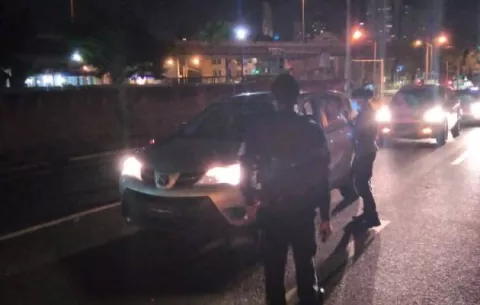 Policía Nacional aprehende  a 414 personas durante el toque de queda en las últimas horas