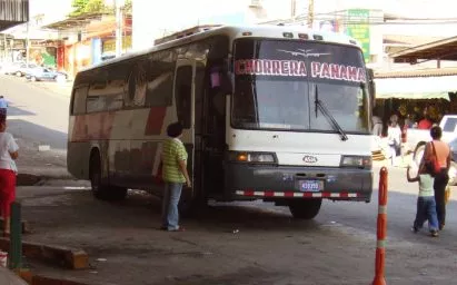 El COVID-19 es sinónimo de 'quiebra' para transportistas colectivos de Panamá Oeste