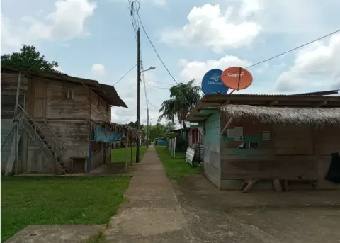 Comercios y educación a distancia afectados por apagones en Unión Chocó 