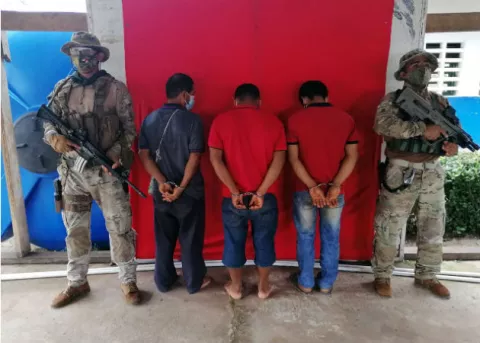 Detenidos tres sujetos en Santa Fe de Veraguas por presunta privación de libertad 