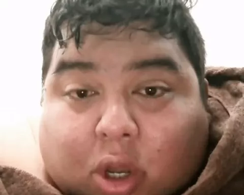 COVID-19  estuvo cerca de acabar con la vida del influencer y humorista popular  'Beto' Castillo