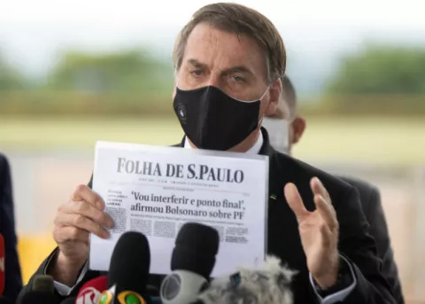 Bolsonaro veta el uso obligatorio de máscara en comercios, templos y escuelas
