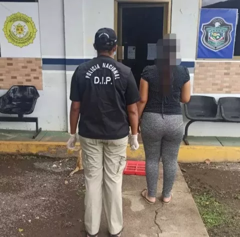 Casa por cárcel para una mujer por el delito de extorsión en Chiriquí