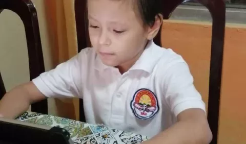 Más 8 mil estudiantes sin conectarse aún 