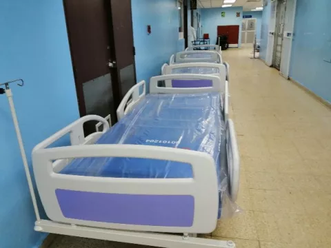 Refuerzan con nueve camas la sala de COVID-19 del hospital Manuel Amador Guerrero de Colón