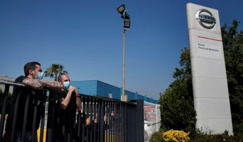 Nissan ofrece pactar un plan social para los   trabajadores afectados