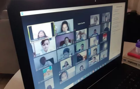 Meduca pide paciencia a los padres de familia, tras comienzo del año escolar a distancia