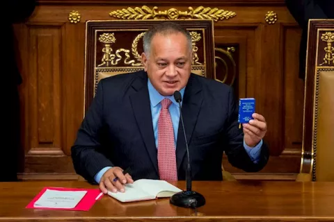 Diosdado Cabello, titular de la Constituyente de Venezuela, tiene COVID-19