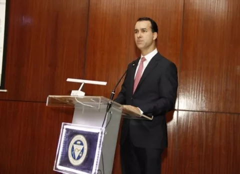 Pago de décimo tercer mes a trabajadores con contratos suspendido no fue consensuado en la Mesa tripartita