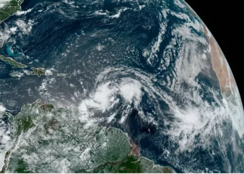El potencial noveno ciclón podría llegar a Florida (EE.UU), a través del Caribe