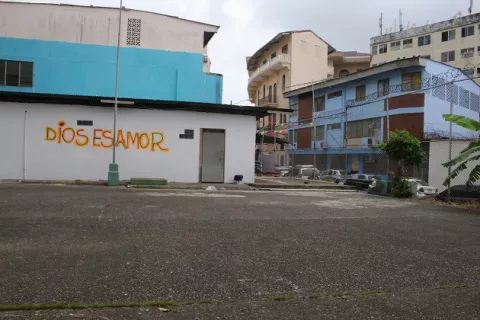 Detectan casos positivos de COVID-19 en albergue temporal San Juan Pablo II