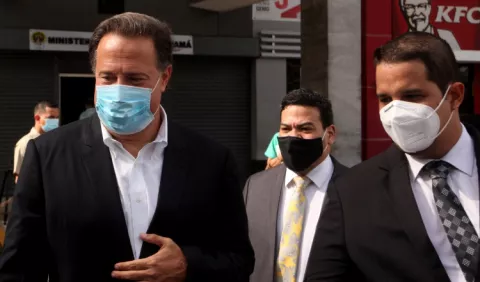 Fiscalía debe imponer medidas cautelares más severas a Juan Carlos Varela