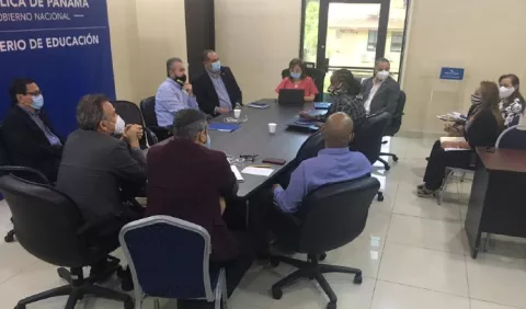 Padres de familias  apoyan subsidio a escuelas privadas, pero con condiciones 