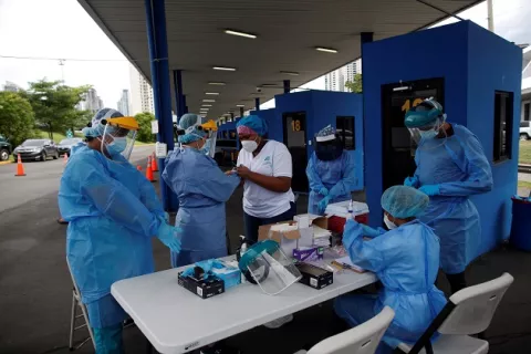 Panamá acumula 1.209 muertes y 56.817 contagios por la COVID-19