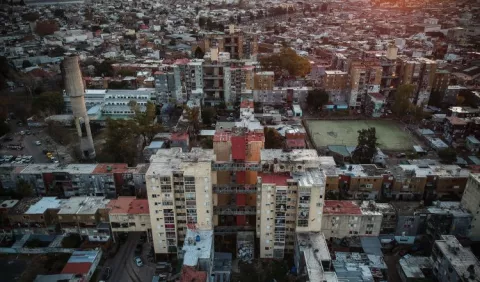 La pandemia sacude a una débil economía de Argentina