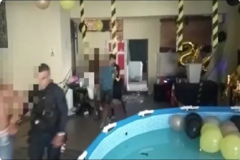 Aprehenden a nueve personas en una fiesta con piscina en El Chorrillo