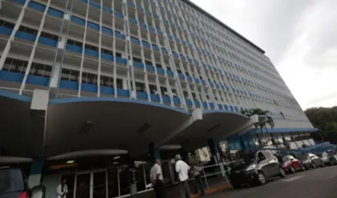Sigue la crisis por falta de personal en el Departamento de Aseo de la Caja de Seguro Social