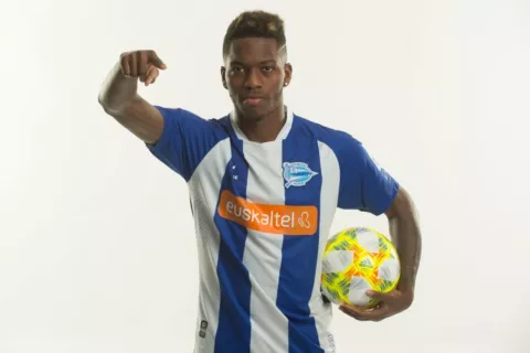 José Luis 'Pumita' Rodríguez debutó con Alavés ante Real Madrid