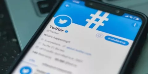 Twitter pierde de $1,236 millones en el primer trimestre