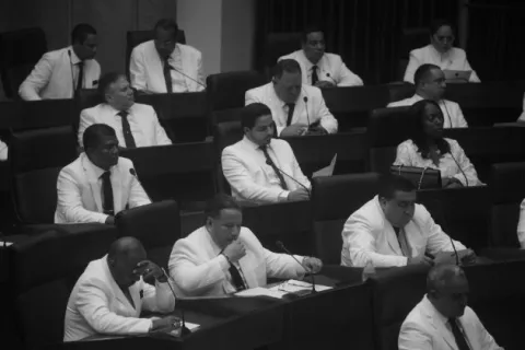 La Asamblea Nacional vuelve a mostrarle su verdadero rostro al país