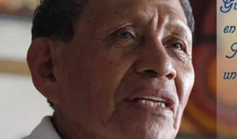 Augusto Valiente, el salonero presidencial por varias décadas lucha contra la COVID-19