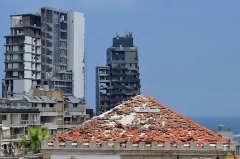 Víctimas explosión de Beirut piden investigación internacional y no libanesa