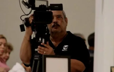 Camarógrafo Armando Contreras pierde la batalla contra la COVID-19