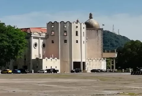 Capacitan a médicos que atenderán en el Figali y el Hospital Modular