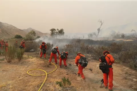 Las autoridades confirman que el incendio cerca de Los Ángeles tuvo origen humano